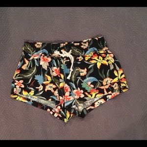 Cali 1850 linen blend shorts size medium